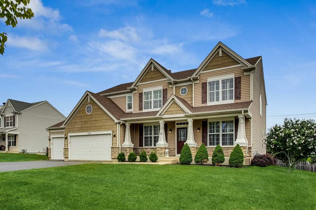 1732 Apple Valley Drive, Wauconda, IL 60084 MLS 11628173