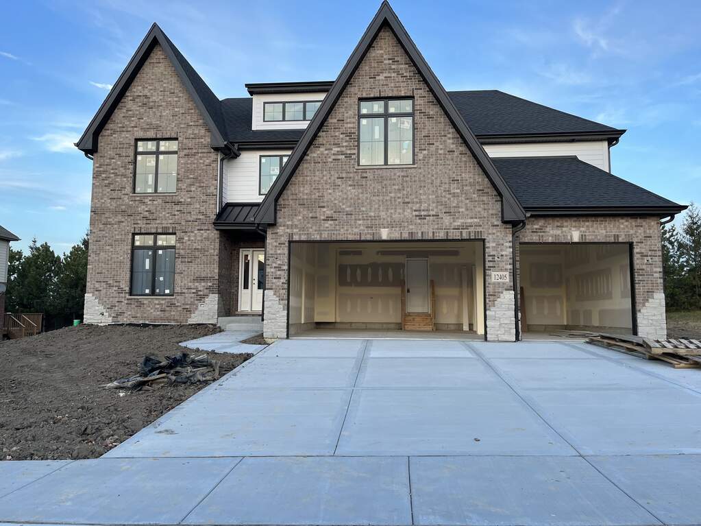 12405 Thornberry Drive, Lemont, IL 60439 MLS 11629225 properties