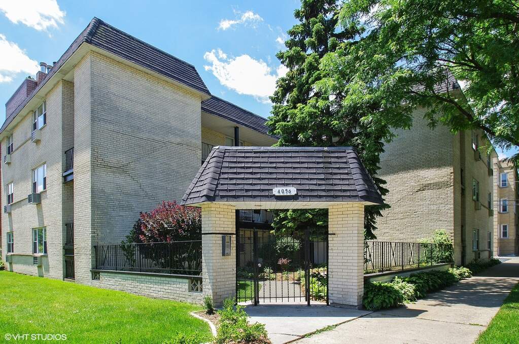4056 N California Avenue 2B, Chicago, IL 60618 MLS 11630896
