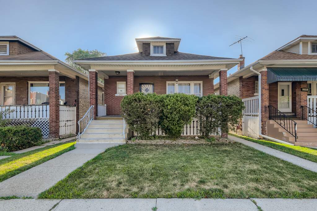 2943 N Menard Avenue, Chicago, IL 60634 MLS 11634832 properties