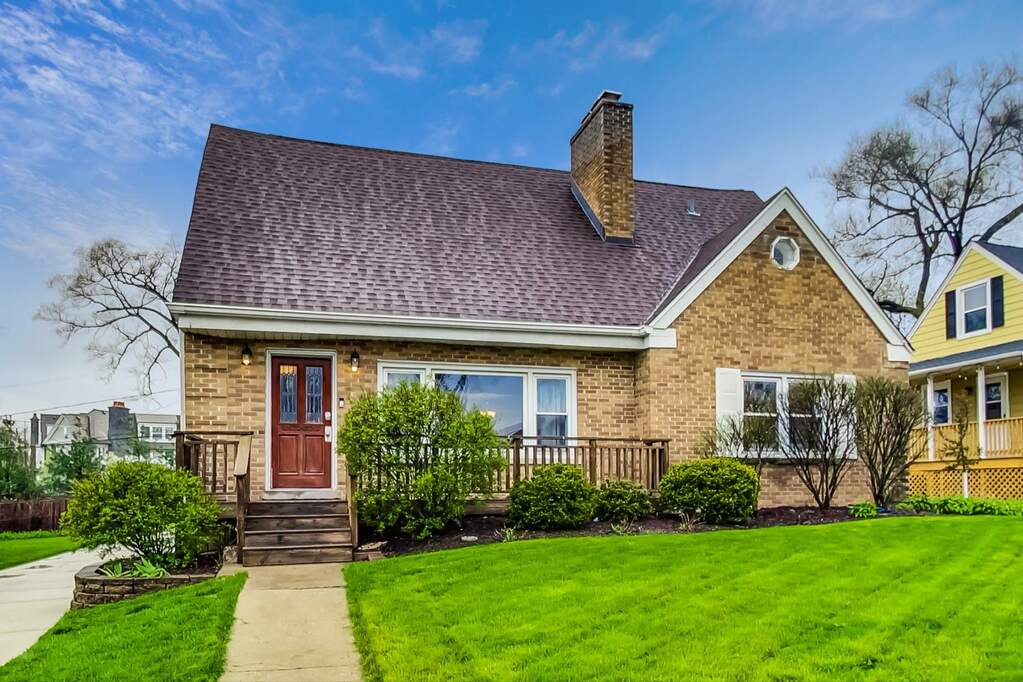 878 S Poplar Avenue, Elmhurst, IL 60126 MLS 11646787 properties