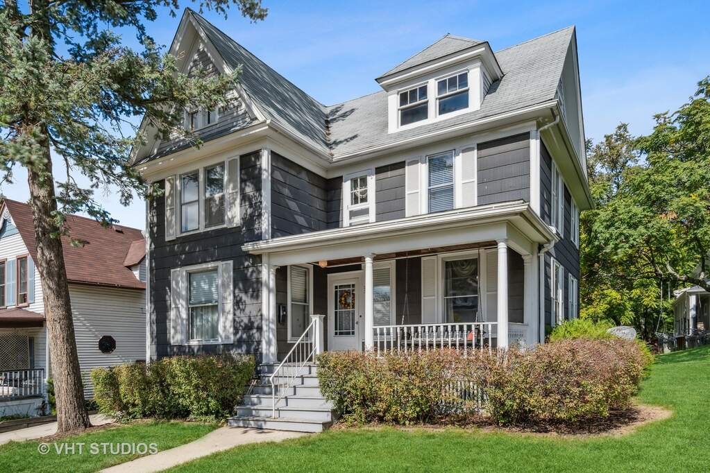 23 W Franklin Avenue, Naperville, IL 60540 MLS 11646918