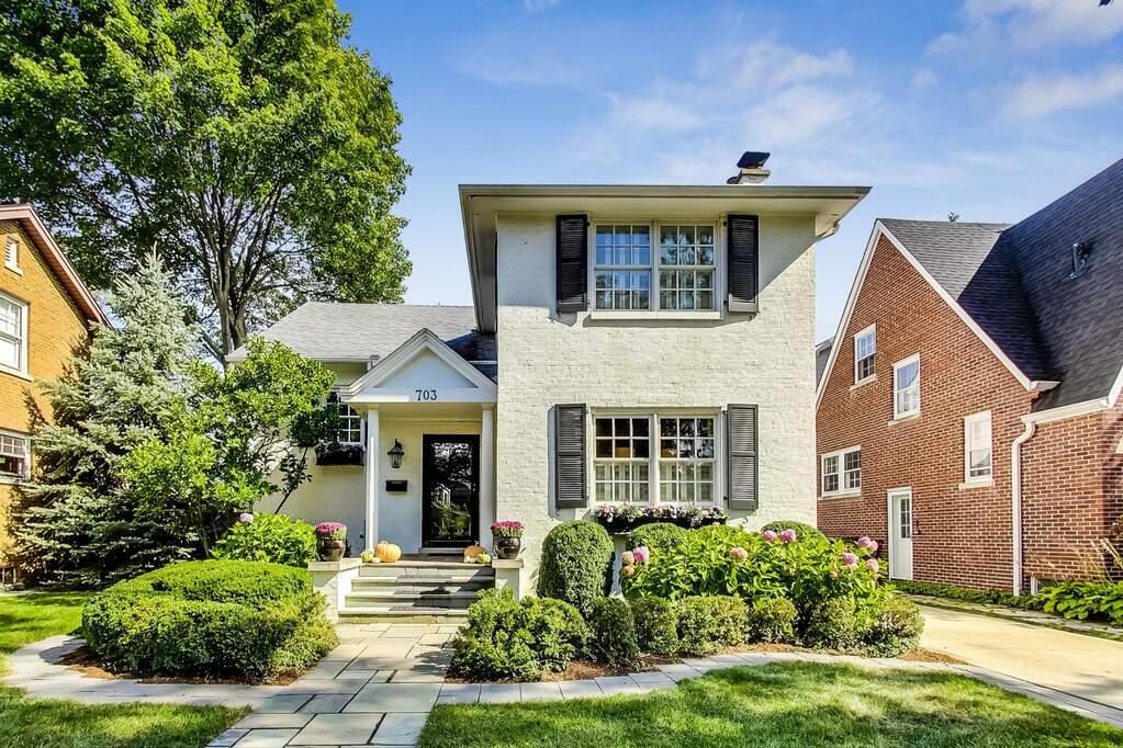 703 Brier Street, Kenilworth, IL 60043 MLS 11649305 properties