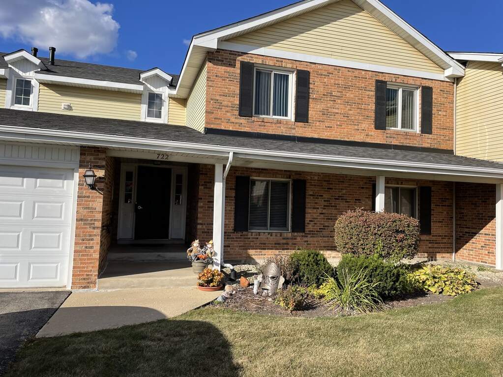 722 Cottonwood Court C, Willowbrook, IL 60527 MLS 11653428