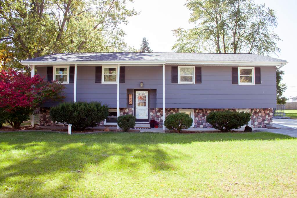 1709 Quail Drive, St. Anne, IL 60964 MLS 11653795 properties