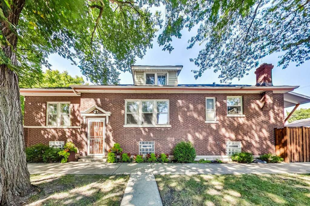 746 S Oak Park Avenue, Oak Park, IL 60304 MLS 11654147 properties