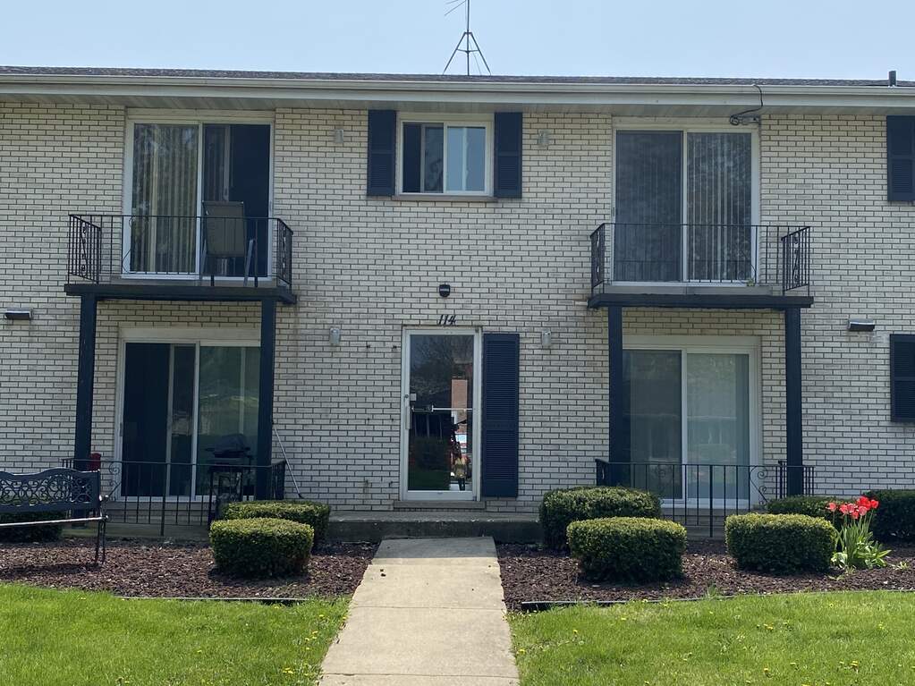 114 Towncrest Drive 2A, New Lenox, IL 60451 MLS 11664760