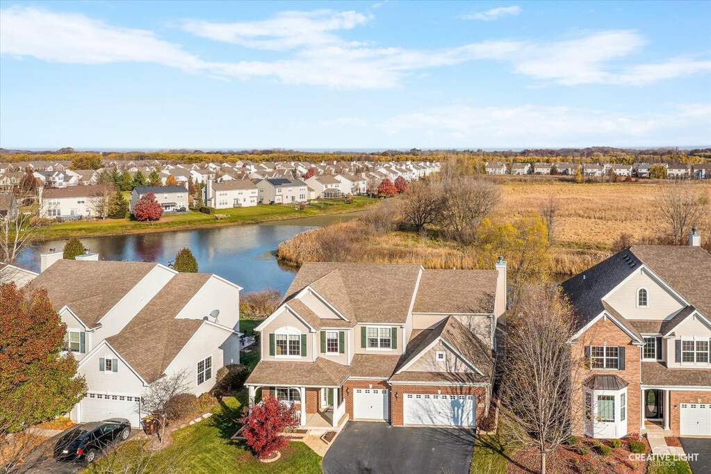 276 Town Center Boulevard, Gilberts, IL 60136 MLS 11667265 properties