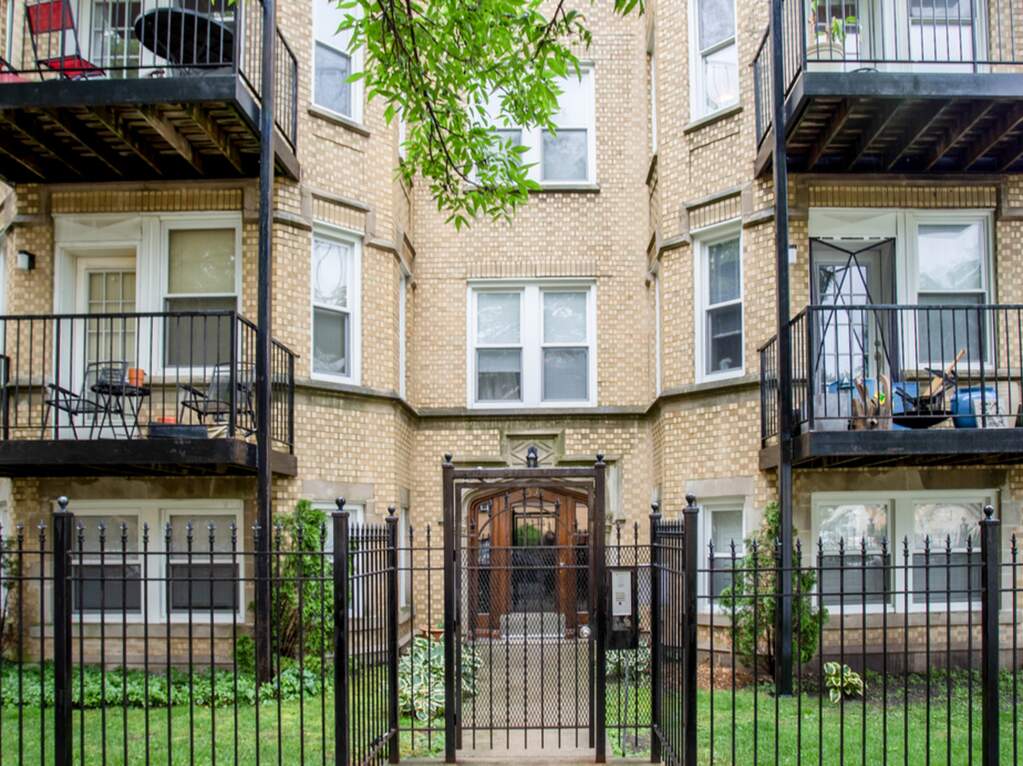 2535 W Berwyn Avenue G, Chicago, IL 60625 MLS 11667892