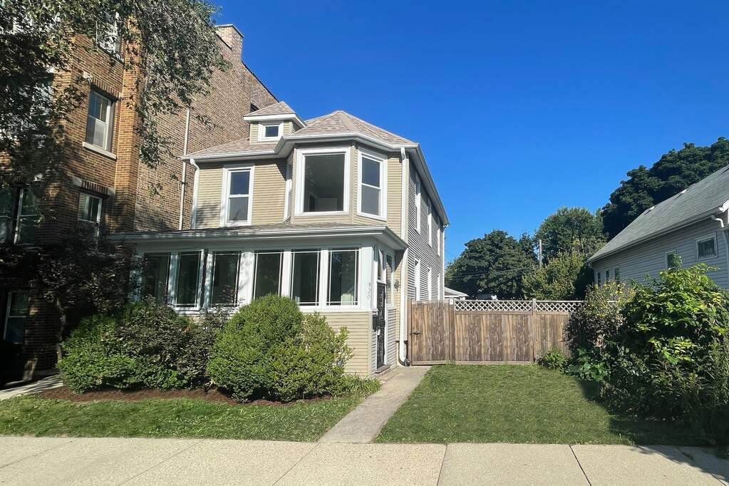 920 S Lombard Avenue, Oak Park, IL 60304 MLS 11669164 properties