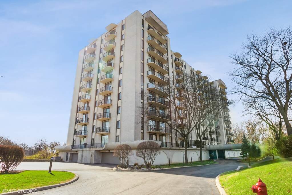 190 S Wood Dale Road 902, Wood Dale, IL 60191 MLS 11669658