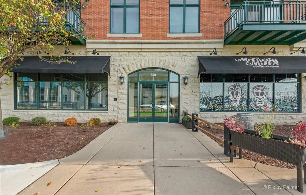 140 S River Street 413, Aurora, IL 60506 MLS 11674099 properties