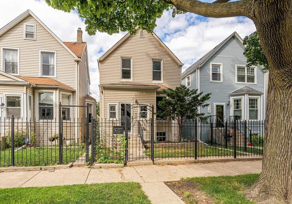 3720 W Dickens Avenue, Chicago, IL 60647 MLS 11674468 properties Chicagoland