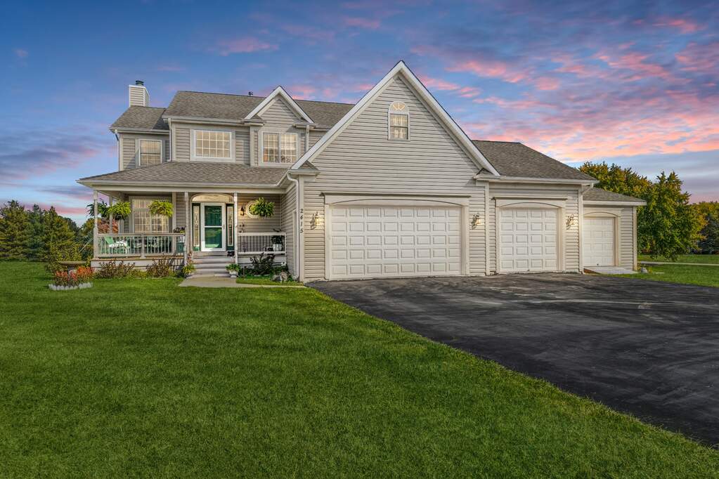 2415 N Patricia Lane, Mchenry, IL 60051 MLS 11679196 properties