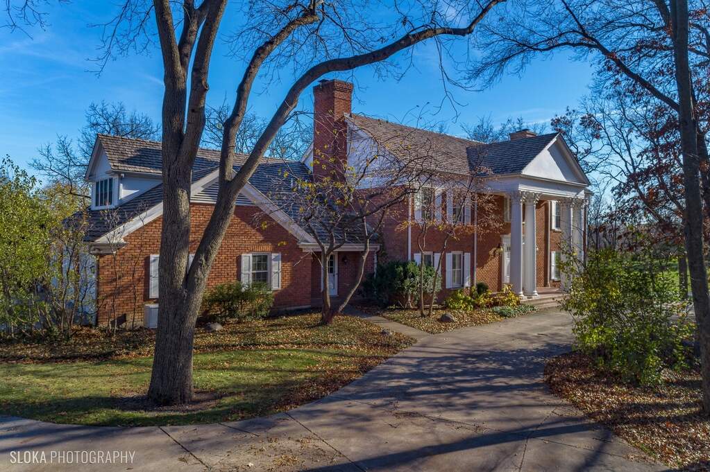 979 Dairy Lane, Inverness, IL 60067 MLS 11679267 properties