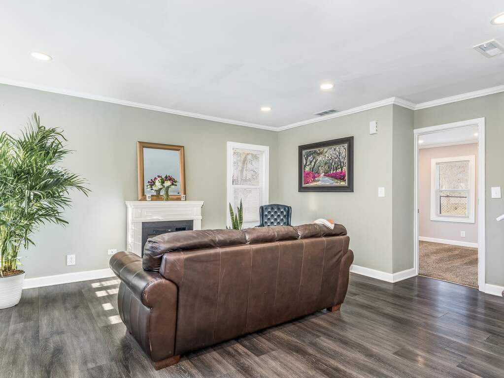 228 Westmore Meyers Road, Lombard, IL 60148 MLS 11681932