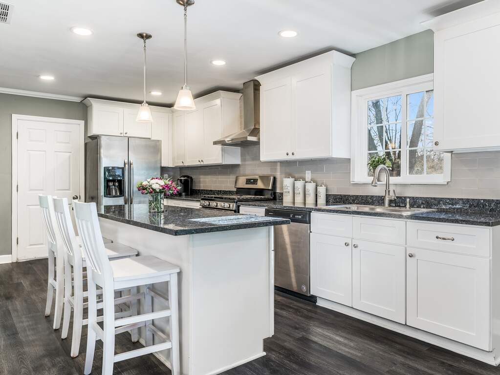 228 Westmore Meyers Road, Lombard, IL 60148 MLS 11681932