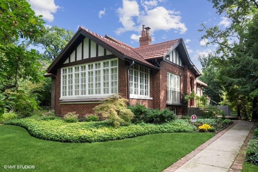 2505 Lawndale Avenue, Evanston, IL 60201 MLS 11684440 properties