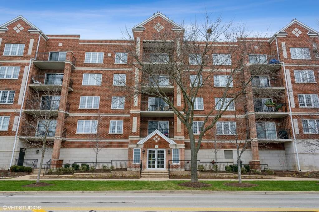 124 W Colfax Street 401, Palatine, IL 60067 MLS 11685499 properties Chicagoland