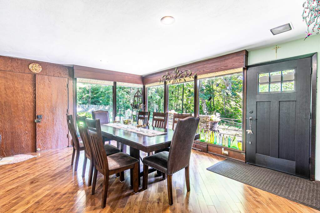 10468 W Wadsworth Road, Beach Park, IL 60099 MLS 11693618