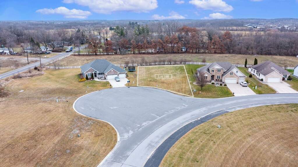 8312 Doubletree Drive N, Crown Point, IN 46307 MLS 11695142 properties Chicagoland