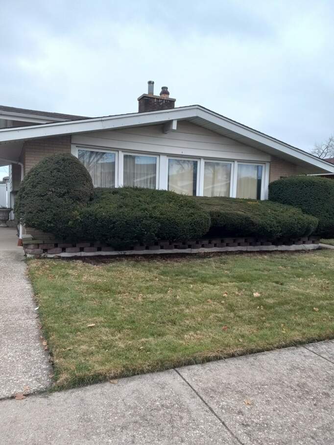 9215 S Constance Avenue, Chicago, IL 60617 MLS 11695292