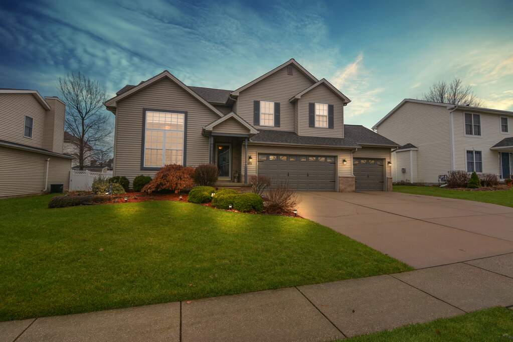 1213 Moss Creek Road, Bloomington, IL 61704 MLS 11695558