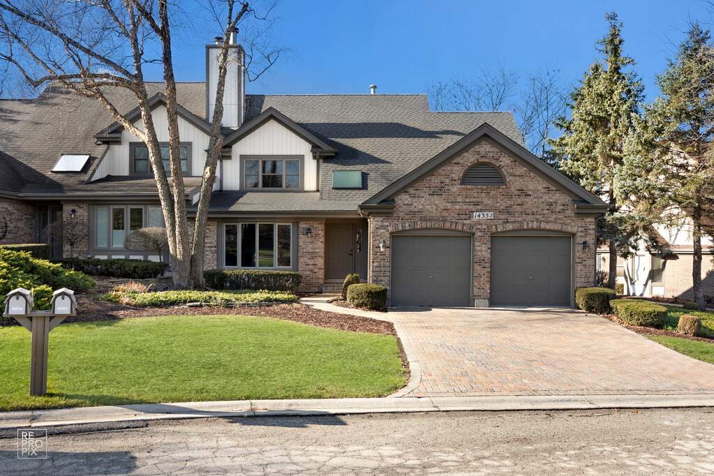 14352 Crystal Tree Drive, Orland Park, IL 60462 MLS 11696654
