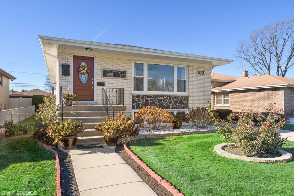 750 Cromwell Avenue, Westchester, IL 60154 MLS 11697545