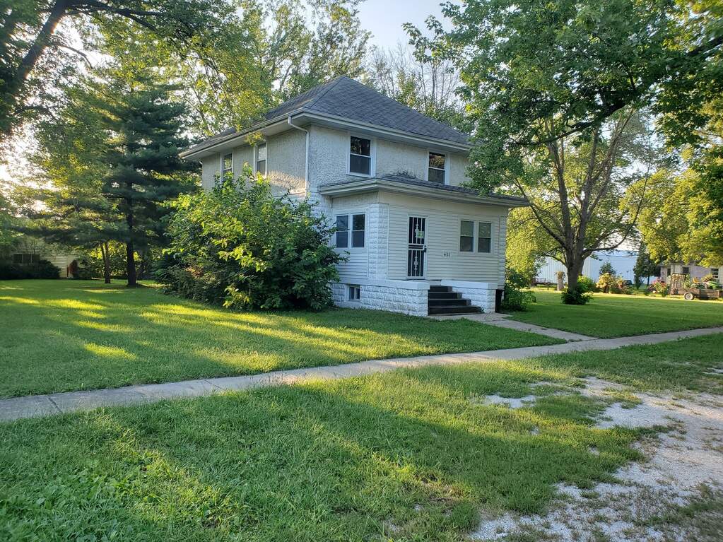401 N Locust Street, Onarga, IL 60955 MLS 11702452 properties