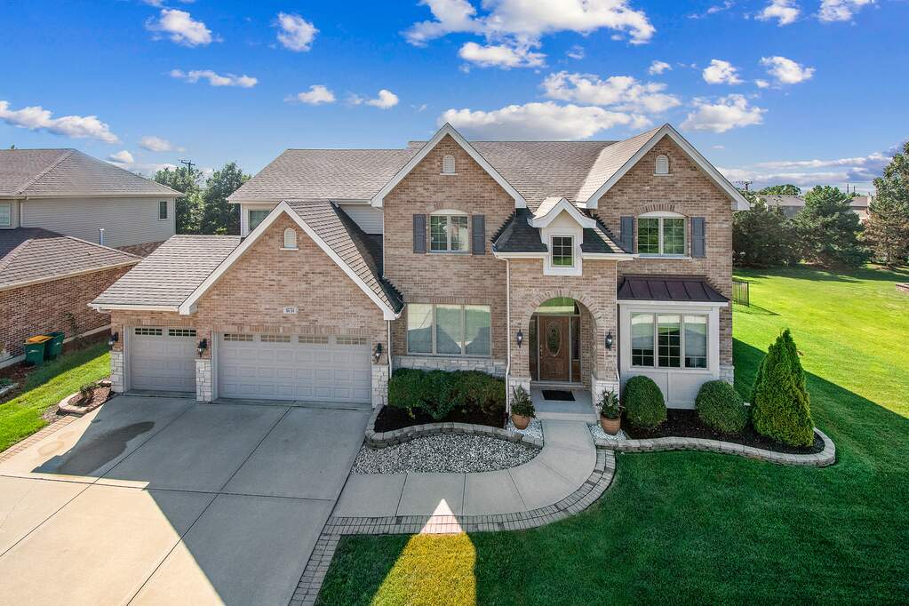 16754 W Huntington Drive, Lockport, IL 60441 MLS 11704588