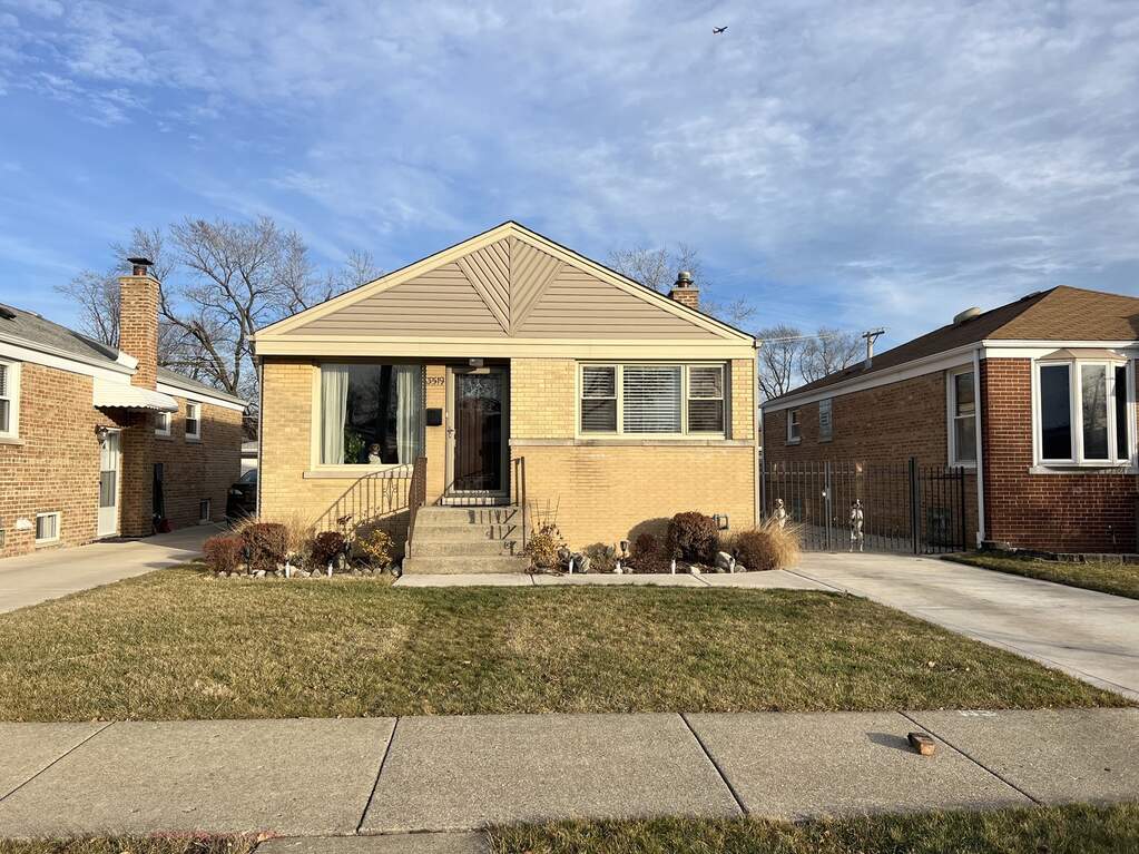 3519 Ernst Street, Franklin Park, IL 60131 MLS 11707001