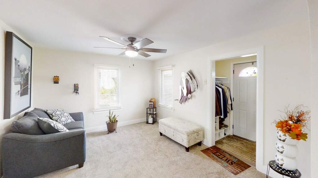 10513 Nevada Avenue, Leyden Township, IL 60164 MLS 11707854