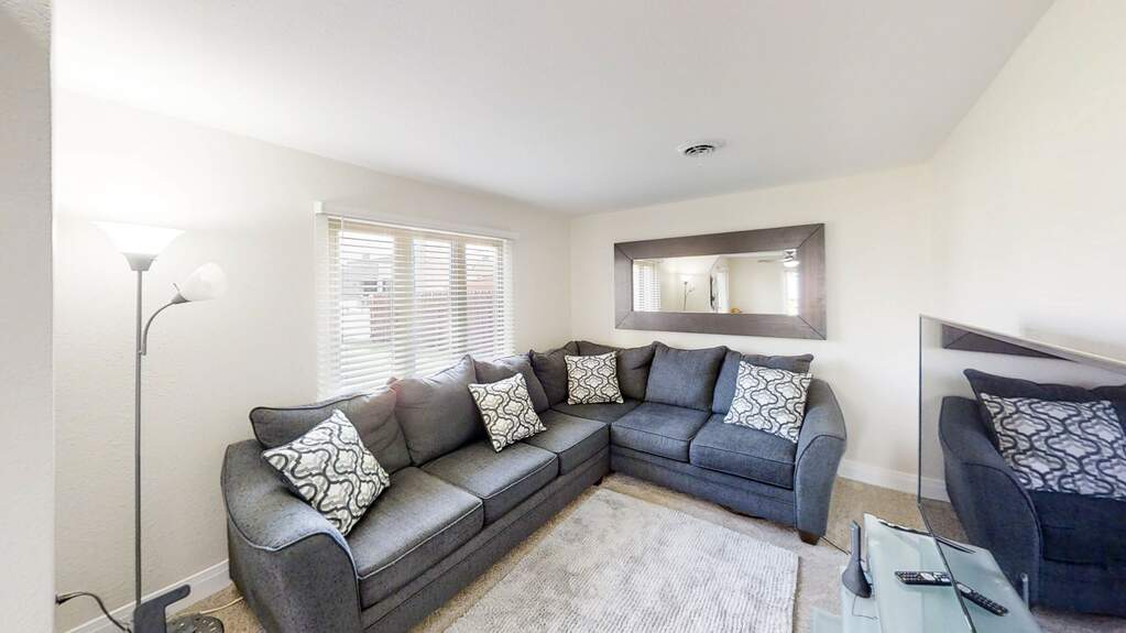 10513 Nevada Avenue, Leyden Township, IL 60164 MLS 11707854