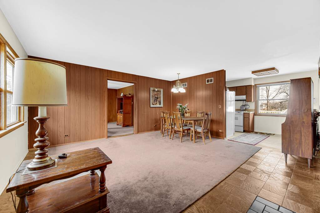 917 Kenilworth Avenue, Glen Ellyn, IL 60137 MLS 11709755