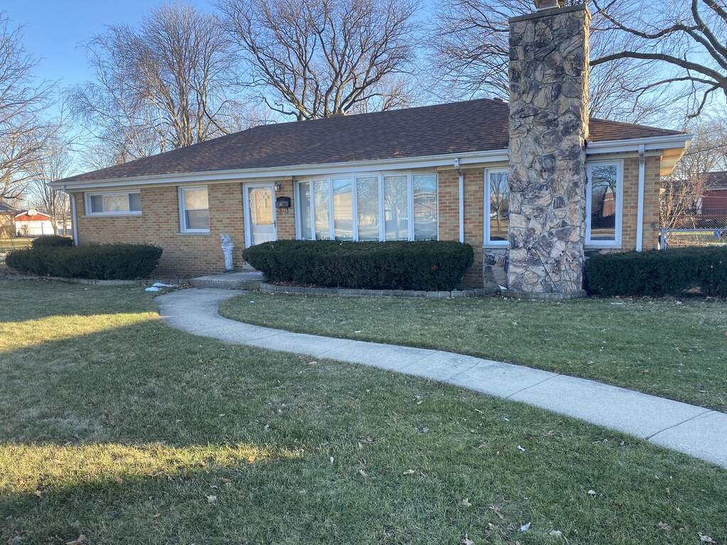 718 Wille Street, Mount Prospect, IL 60056 MLS 11717402