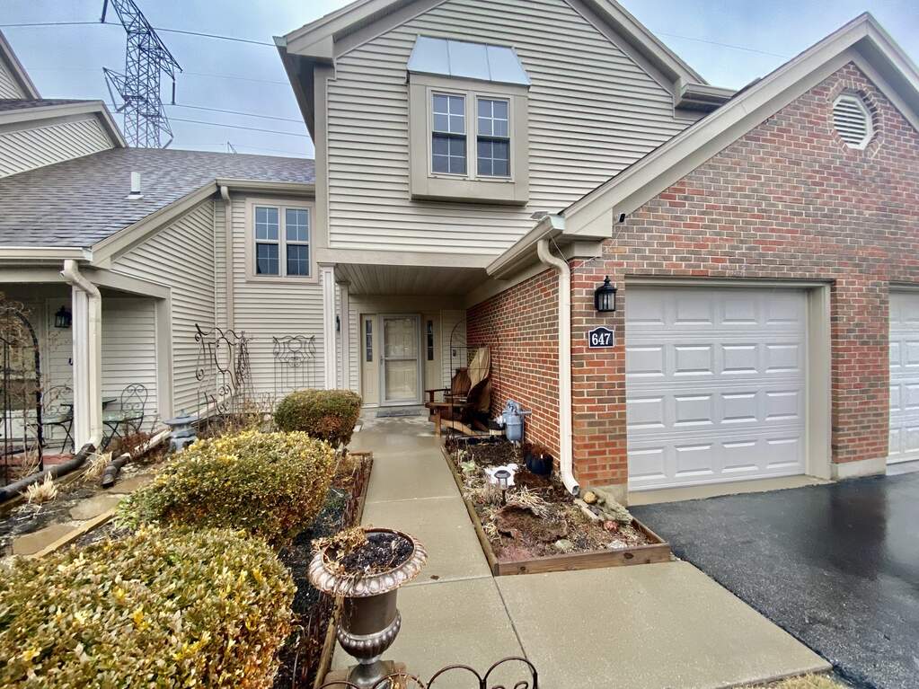 647 Dorset Court, Wheeling, IL 60090 MLS 11718549 properties