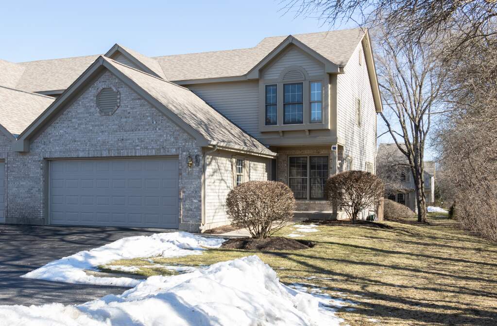 661 Cress Creek Lane, Crystal Lake, IL 60014 MLS 11719341