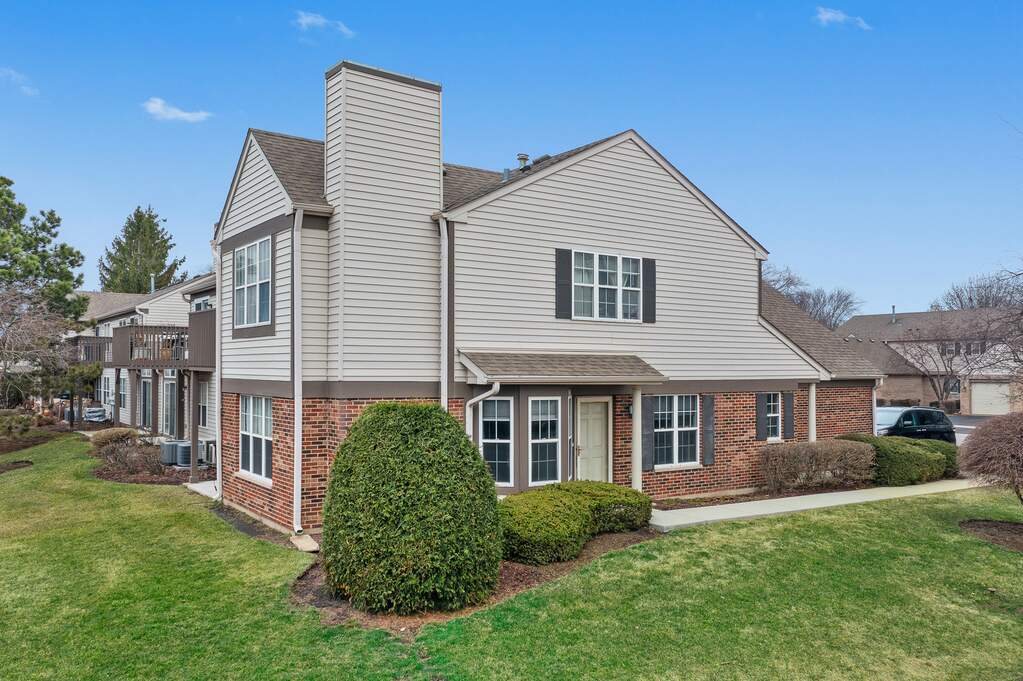 1669 Autumn Avenue A, Schaumburg, IL 60193 MLS 11721628