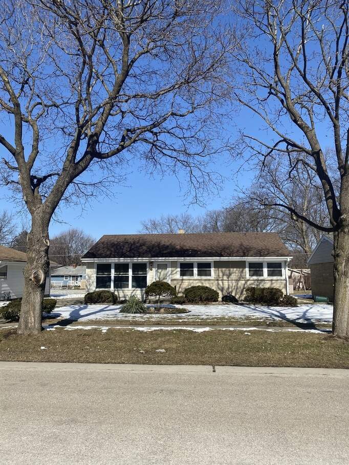 248 Pearl Street, Cary, IL 60013 MLS 11722016 properties Chicagoland