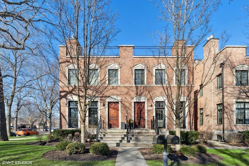 2133 Harrison Street, Evanston, IL 60201 MLS 11722696 properties