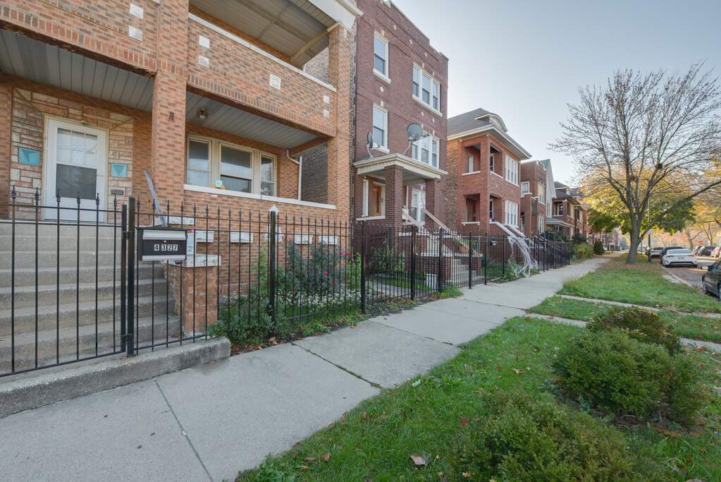 4327 S Sacramento Avenue, Chicago, IL 60632 MLS 11722778