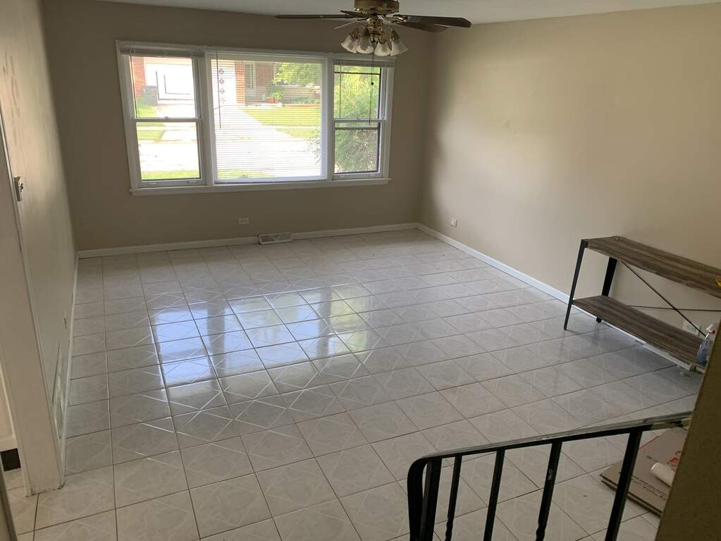 2165 N Westmoreland Drive, Palatine, IL 60074 MLS 11724055