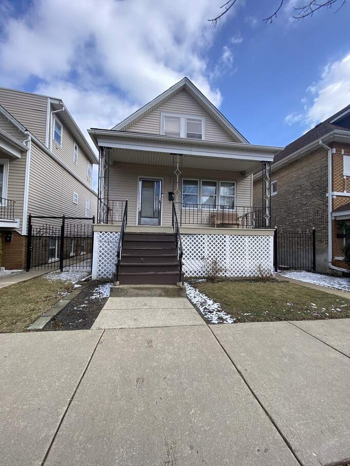 Address Confidential, Chicago, Illinois 60632 MLS 11726935