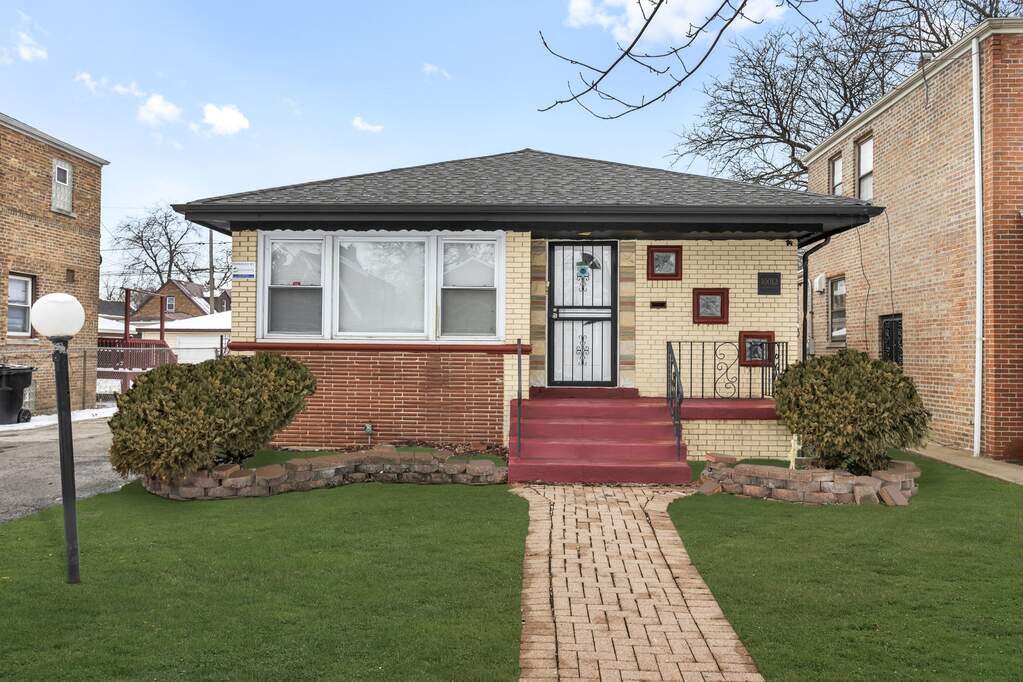 10012 S Street, Chicago, IL 60643 MLS 11727329 properties