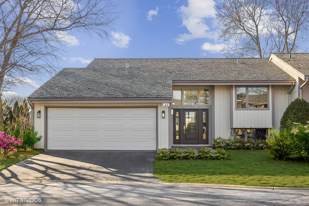 62 Briarwood Lane, Oak Brook, IL 60523 MLS 11727346 properties