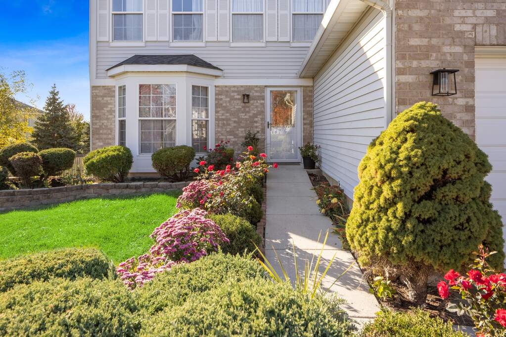 366 Deering Lane, Bolingbrook, IL 60440 MLS 11728744 properties