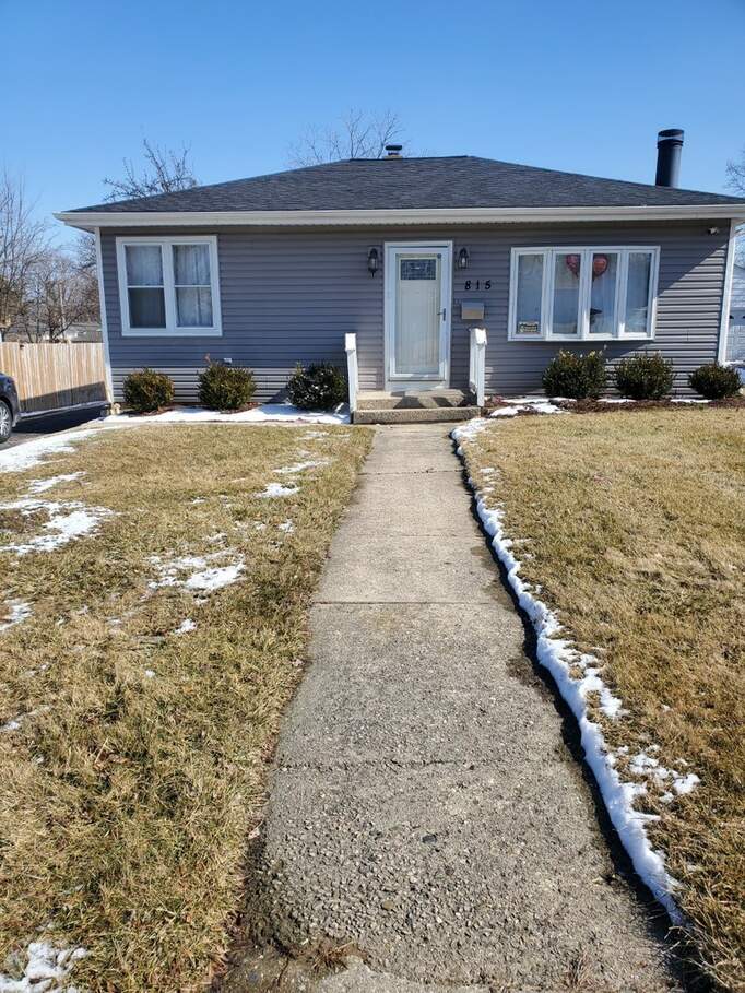 815 N Mcaree Road, Waukegan, IL 60085 MLS 11730490 properties Chicagoland