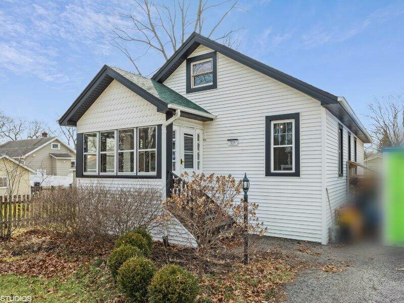 315 W Brookfield Street, Lombard, IL 60148 MLS 11733940 properties Chicagoland