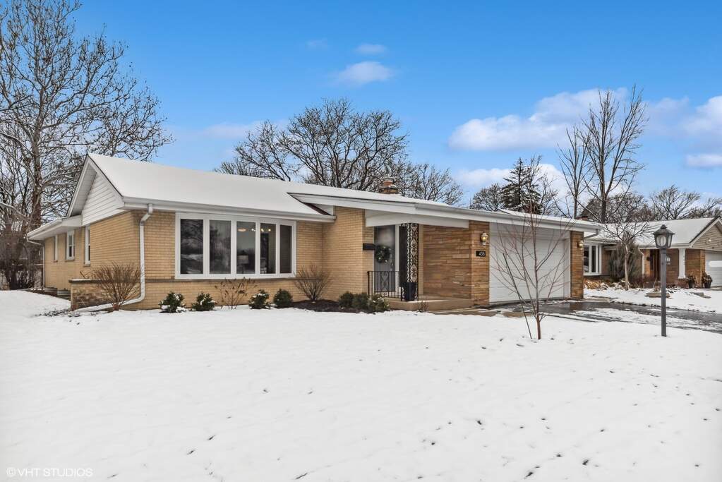 438 S Kennicott Avenue, Arlington Heights, IL 60005 MLS 11734292